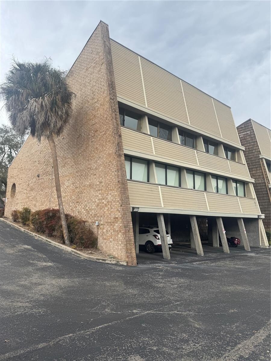 1204 NW 69th Ter, Gainesville, FL à vendre Photo principale– Image 1 sur 20