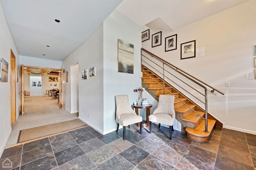 1407 W Chicago Ave, Chicago, IL à louer - Photo intérieure – Image 2 sur 8