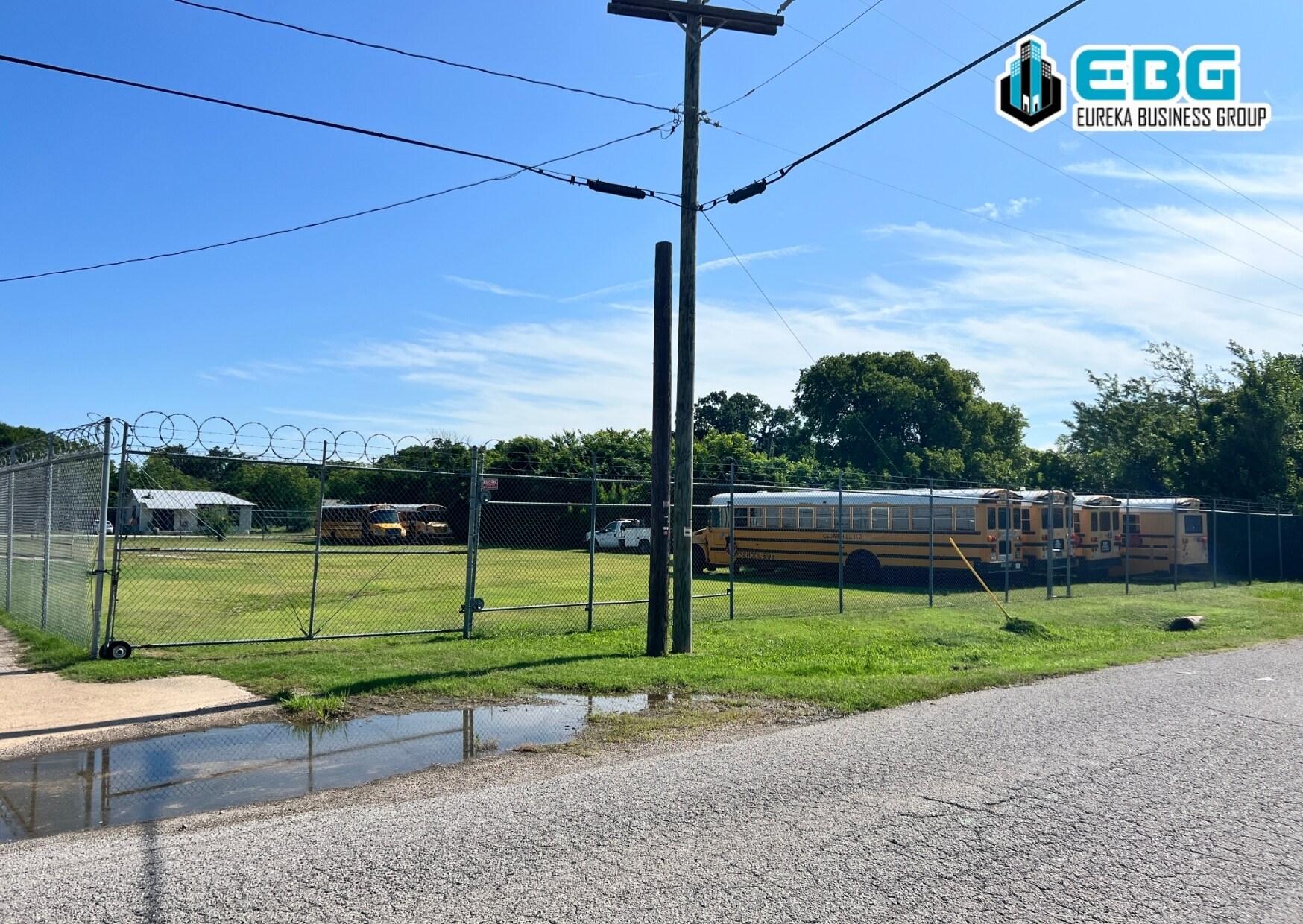 914 Brandenburg St, Cedar Hill, TX à vendre Photo principale– Image 1 sur 3