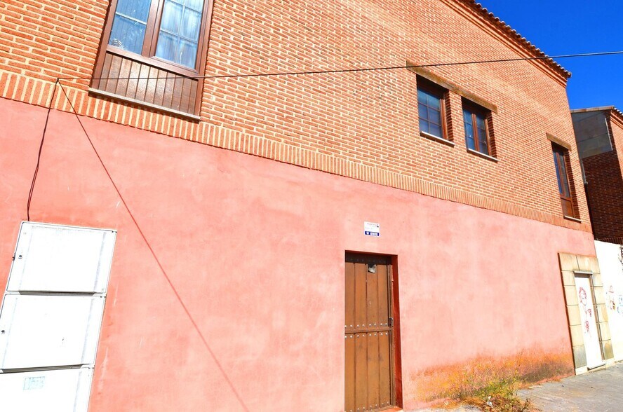 Local commercial dans Parada de Arriba, Salamanca à vendre - Photo de l’immeuble – Image 2 sur 24