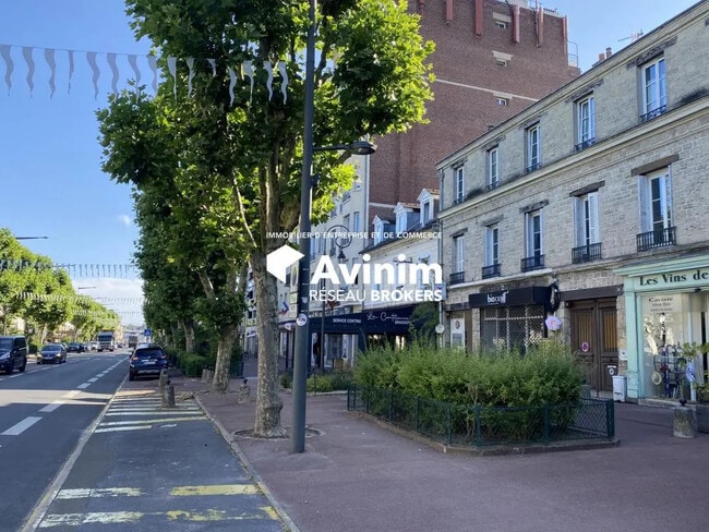 Plus de détails pour Bureau à louer