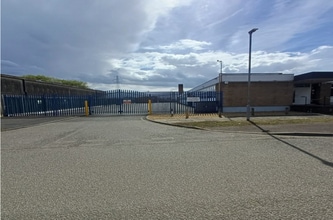 12-14 Edmonds Close, Wellingborough à louer Photo de l’immeuble– Image 2 sur 10