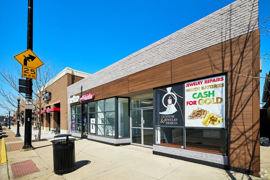 504 Main St, Belleville, MI à vendre - Photo de l’immeuble – Image 2 sur 13