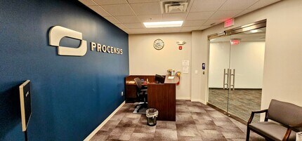 125 E County Line Rd, Warminster, PA à louer Photo intérieure– Image 1 sur 7