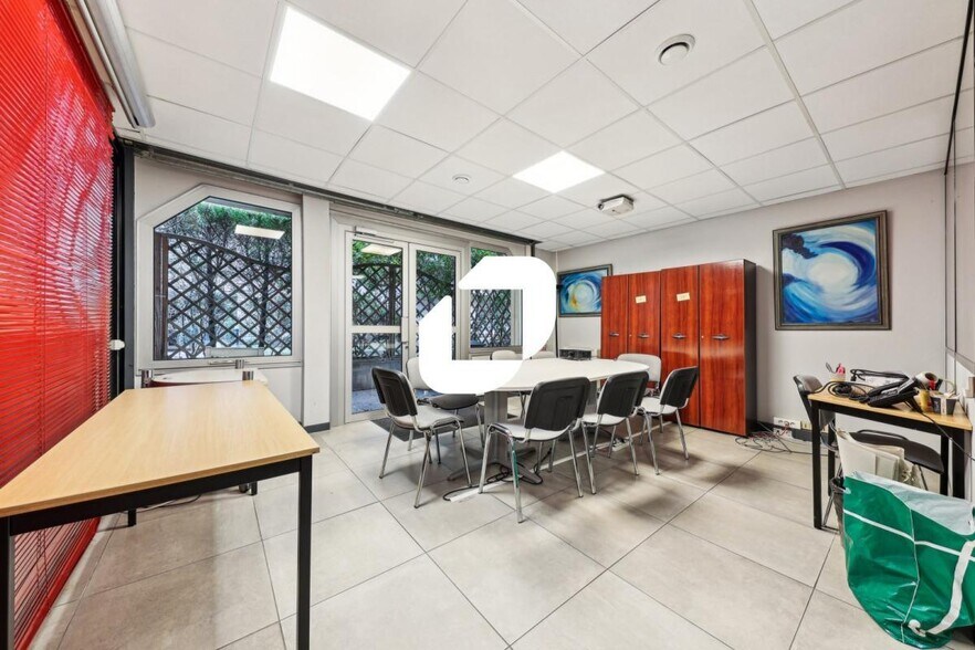 Bureau dans Boulogne-Billancourt à vendre - Photo de l’immeuble – Image 2 sur 7
