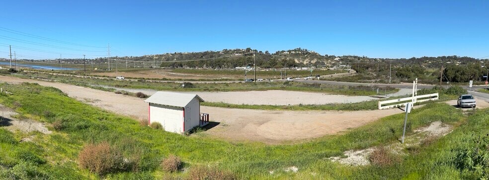 El Camino Real, San Diego, CA à louer - Photo principale – Image 1 sur 3