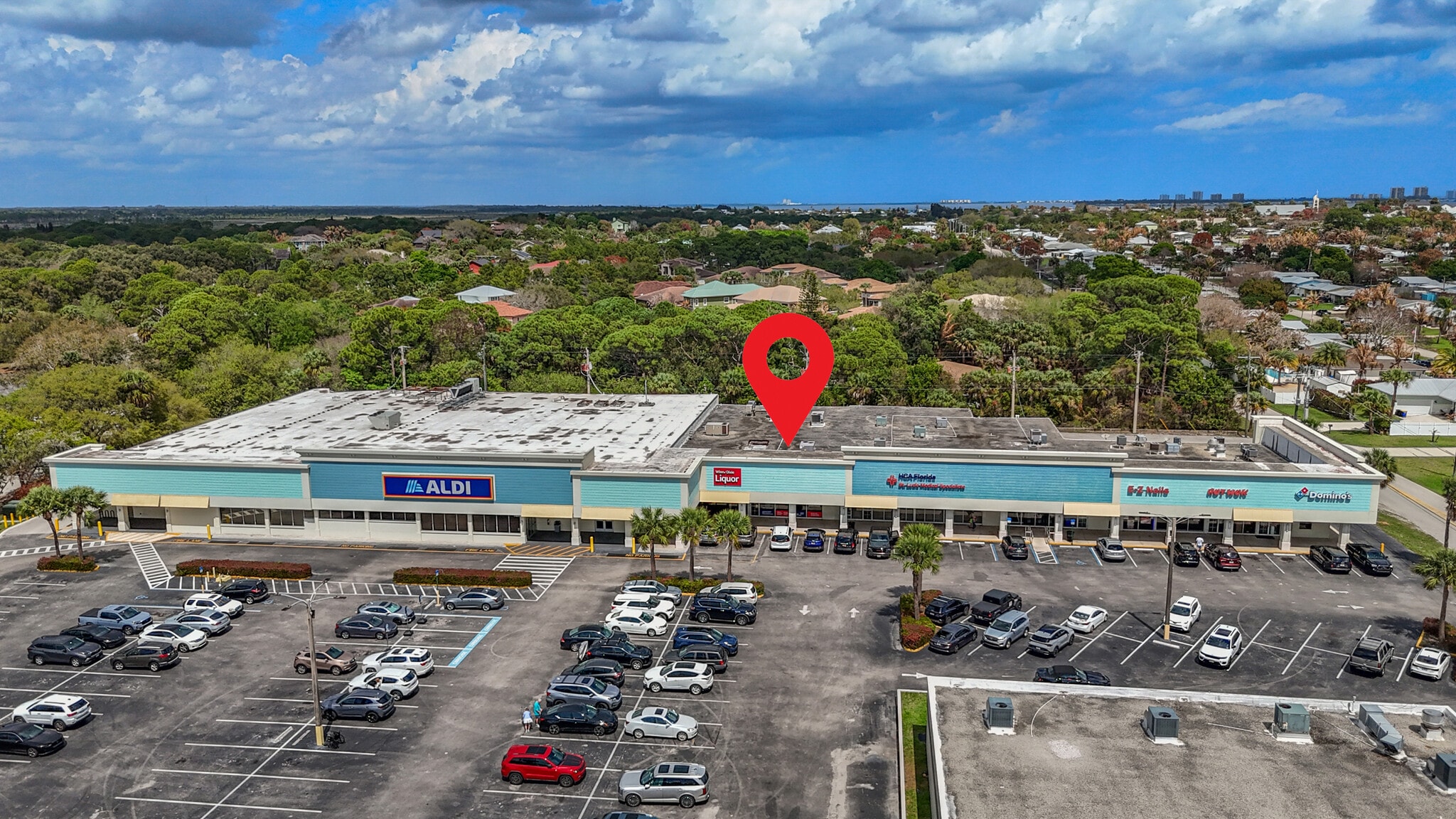 1119 NE Jensen Beach Blvd, Jensen Beach, FL à louer Photo de l’immeuble– Image 1 sur 21