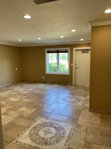 2914 Alta Ln, Peoria, IL à louer - Photo intérieure – Image 2 sur 6