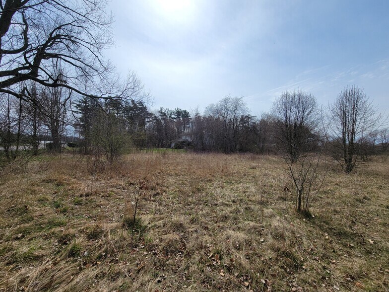 51405 Elm Rd, Granger, IN à vendre - Photo principale – Image 1 sur 9