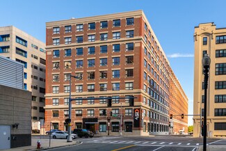 Plus de détails pour 451 D St, Boston, MA - Bureau à louer