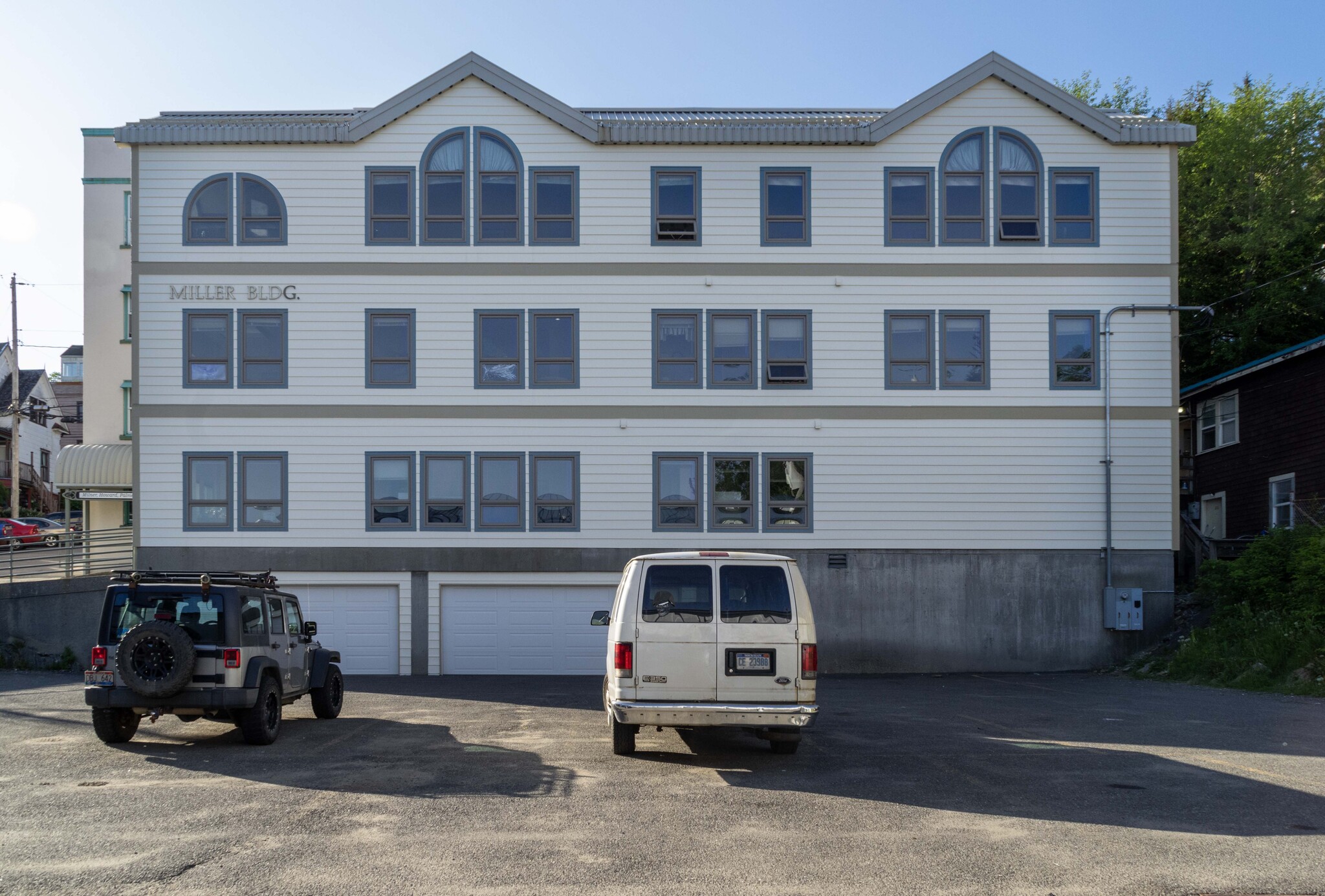 426 Main St, Ketchikan, AK à vendre Photo de l’immeuble– Image 1 sur 26