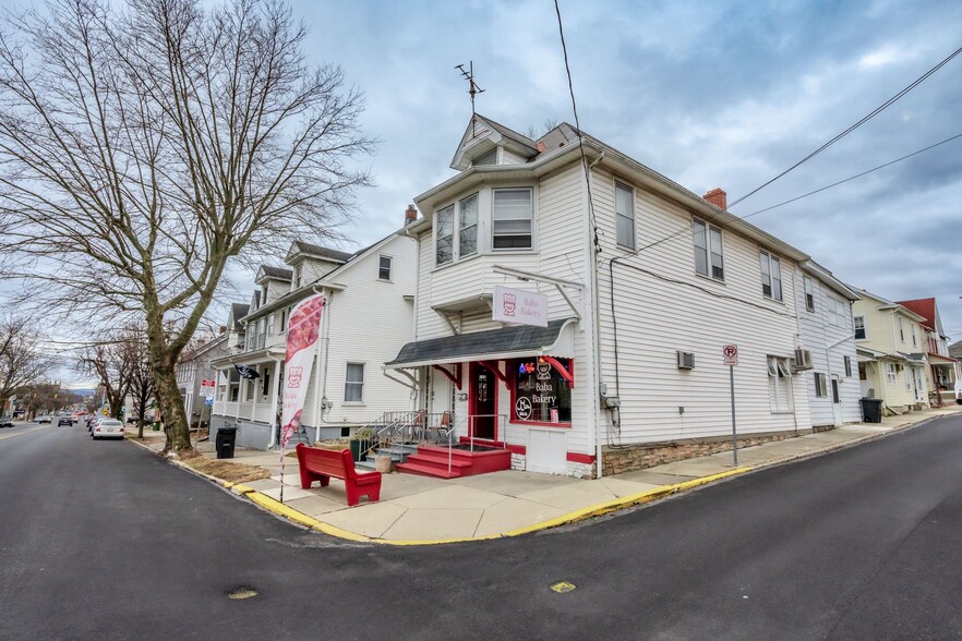 49 N Broad St, Nazareth, PA à vendre - Photo de l’immeuble – Image 1 sur 22