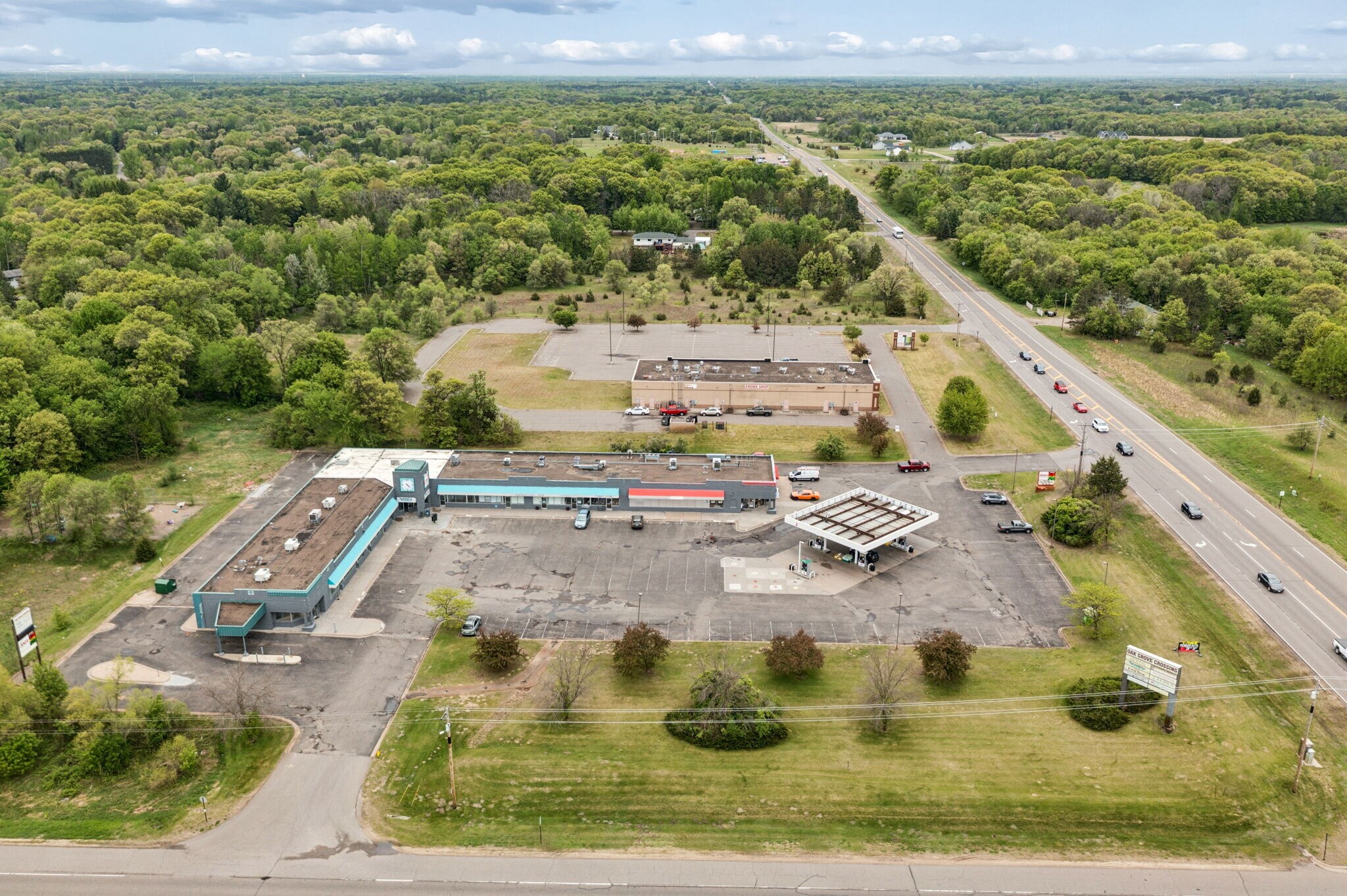 3124-3166 NW Viking Blvd, Cedar, MN à louer Photo de l’immeuble– Image 1 sur 6