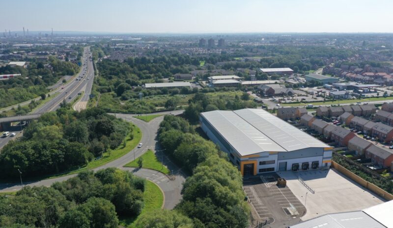 Rossmore Rd E, Ellesmere Port à louer - Photo de l’immeuble – Image 3 sur 4