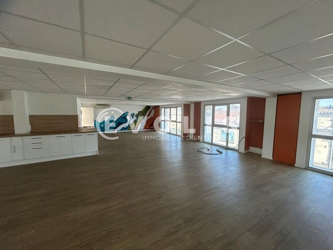 Bureau dans Bordeaux à louer Photo intérieure– Image 1 sur 11