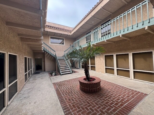 7111 Garden Grove Blvd, Garden Grove, CA à louer - Photo de l’immeuble – Image 3 sur 22