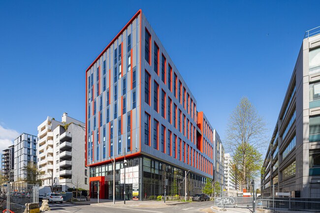 Plus de détails pour 4-6 Rue Ampère, Saint-Denis - Coworking à louer