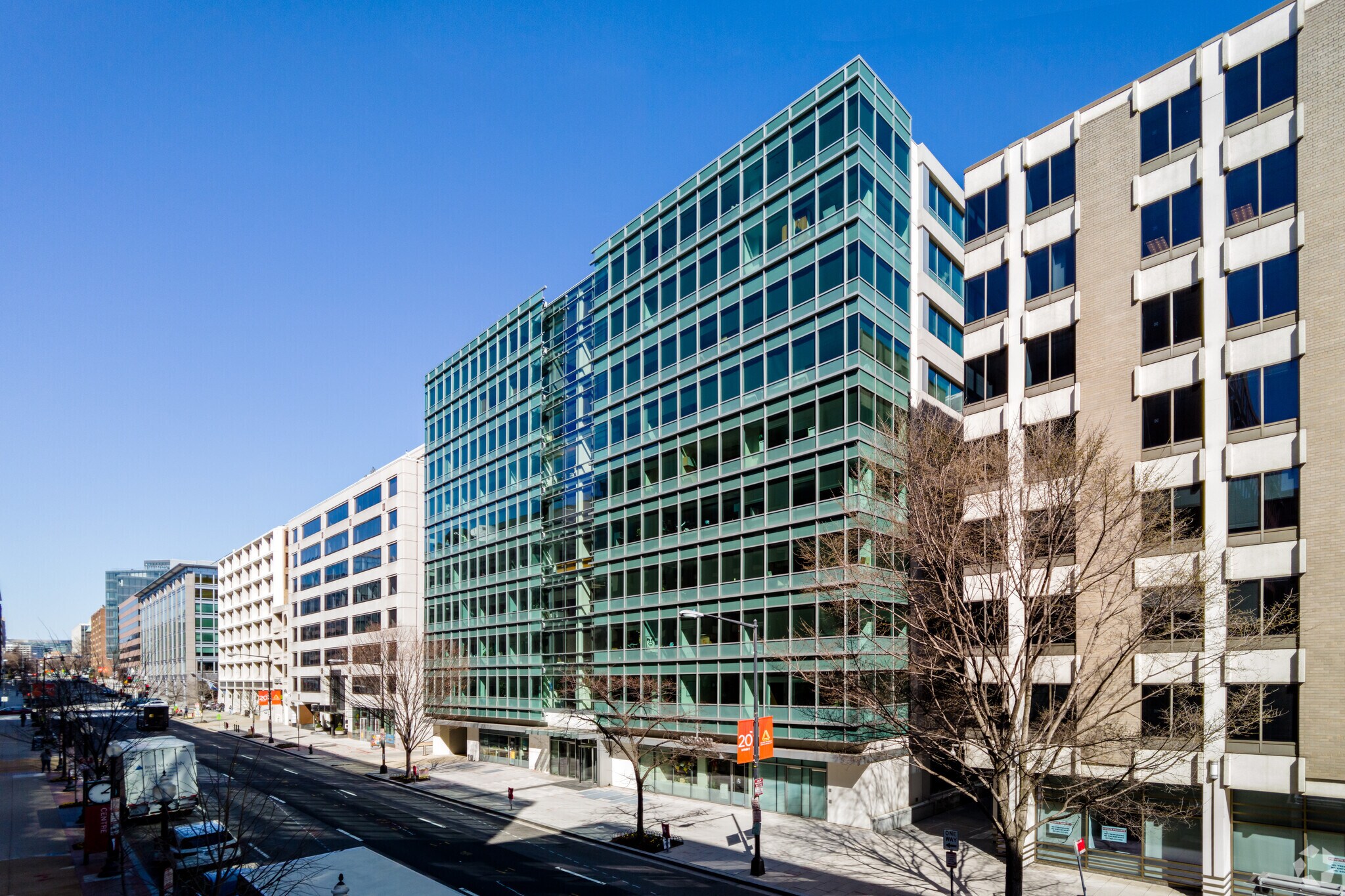 1129 20th St NW, Washington, DC à louer Photo principale– Image 1 sur 11
