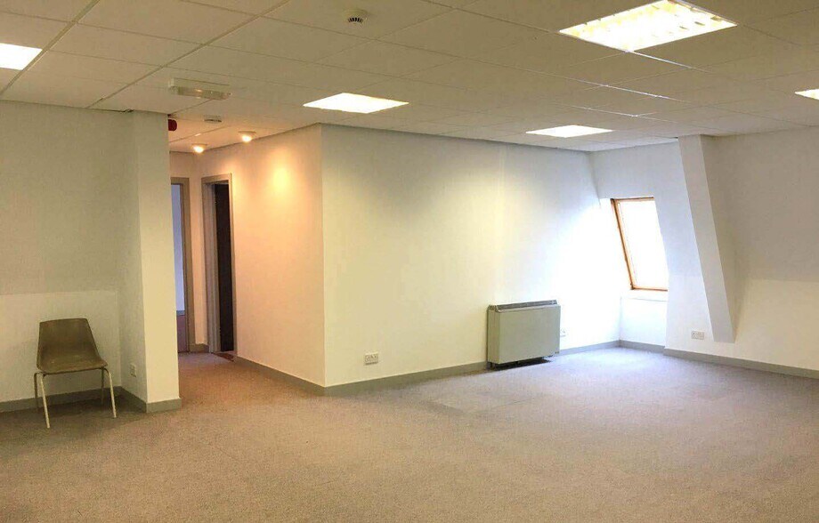 Cromwell St, Stornoway à louer - Photo de l’immeuble – Image 3 sur 4