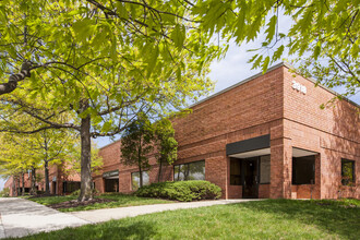 1500 Caton Center Dr, Arbutus, MD à louer Photo de l’immeuble– Image 1 sur 1