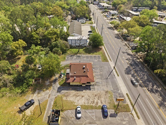 2025 Emerson St, Jacksonville, FL à louer - Photo de l’immeuble – Image 2 sur 4