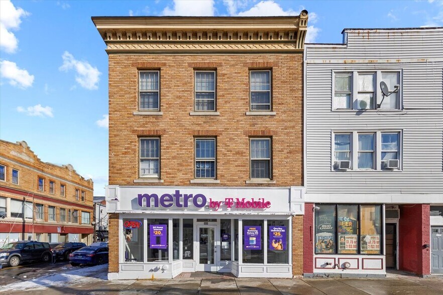666-668 Main St, Middletown, CT à vendre - Photo de l’immeuble – Image 3 sur 55