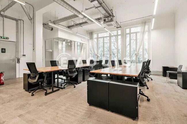 Plus de détails pour Bureau à louer