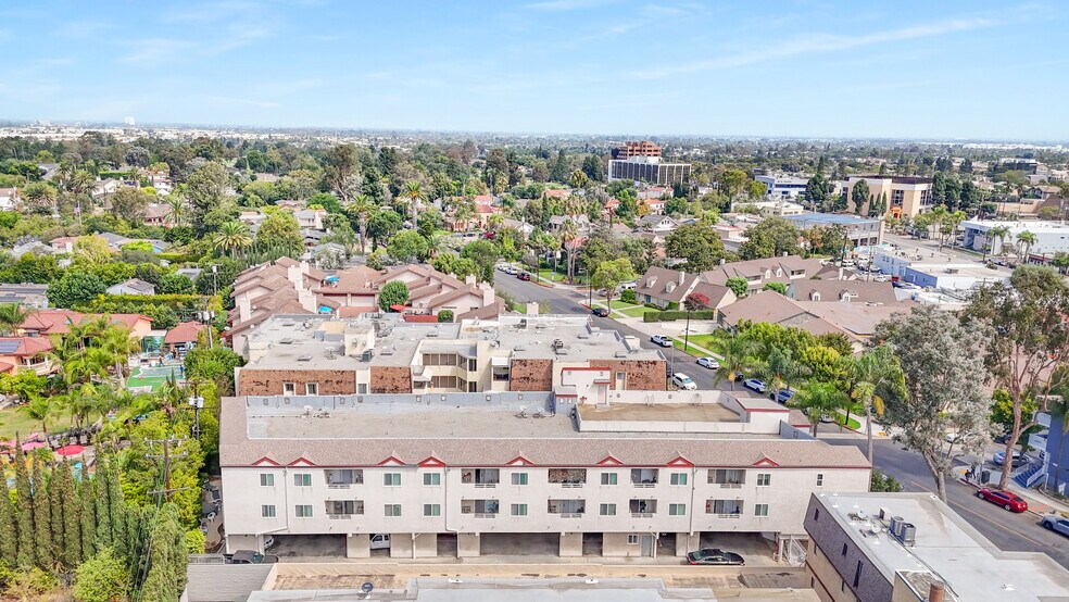 3945 Virginia Rd, Long Beach, CA à vendre - Photo de l’immeuble – Image 3 sur 10