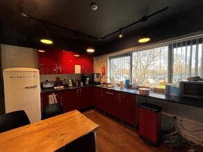 Wetmore Rd, Burton On Trent à louer Photo intérieure– Image 2 sur 5