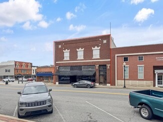 Plus de détails pour 107 E Main Cross St, Greenville, KY - Local commercial à louer