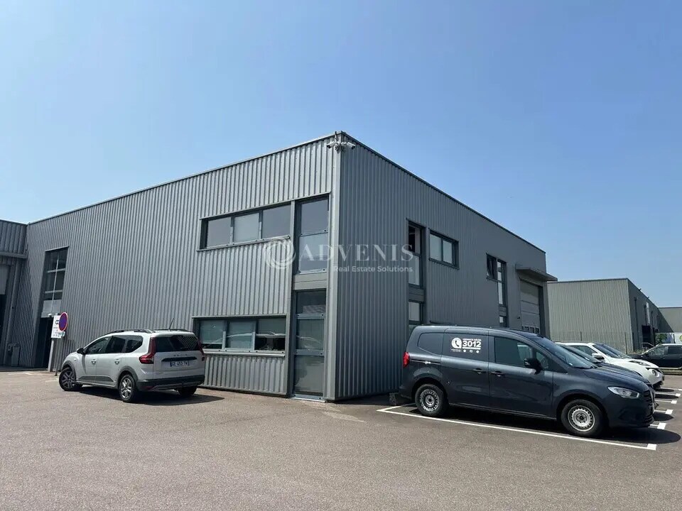 Local d’activités dans Norroy-le-Veneur à louer Photo de l’immeuble– Image 1 sur 10
