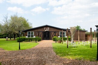 Plus de détails pour 12950 E Wheeler Rd, Dover, FL - Spécialisé à vendre