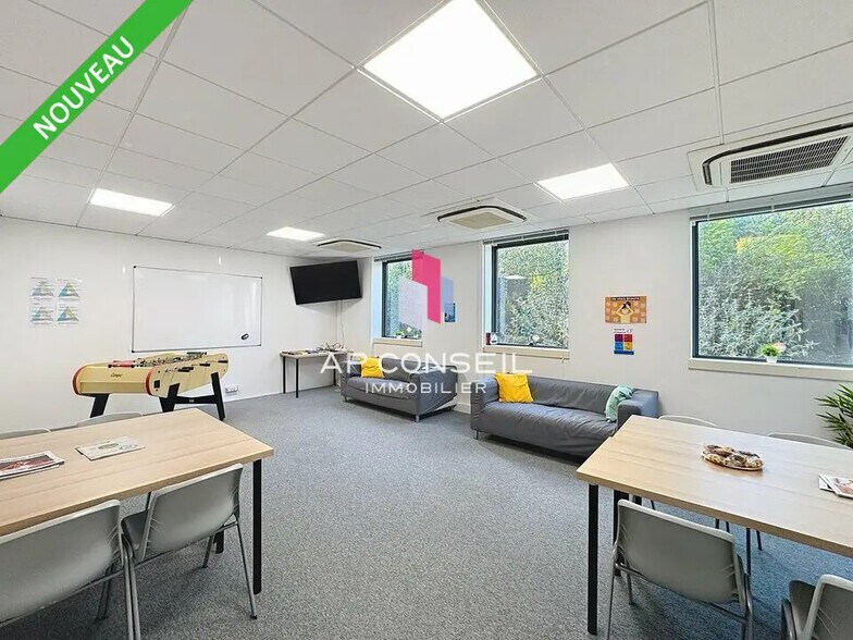 Bureau dans Saint-Germain-en-Laye à louer - Photo intérieure – Image 3 sur 7