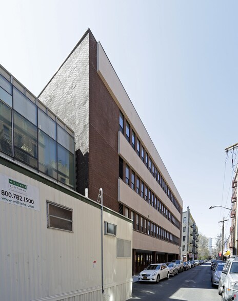 120 Stuyvesant Pl, Staten Island, NY à louer - Photo principale – Image 1 sur 7