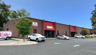 Plus de détails pour 207 Airport Rd, Fayetteville, NC - Local d'activités à louer
