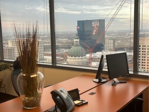 101 W Ohio St, Indianapolis, IN à louer Photo intérieure– Image 1 sur 5