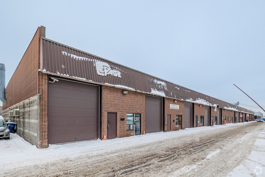 1400-1522 Berlier Rue, Laval, QC à louer - Photo de l’immeuble – Image 2 sur 3