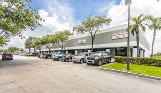 Plus de détails pour 10025 NW 116th Way, Medley, FL - Industriel/Logistique à louer