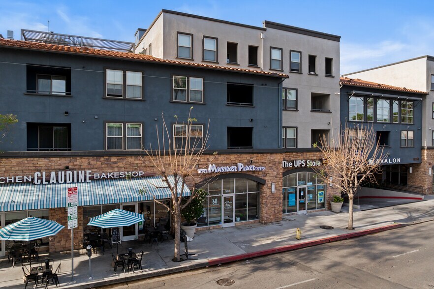 16350 Ventura, Encino, CA à louer - Photo de l’immeuble – Image 2 sur 5