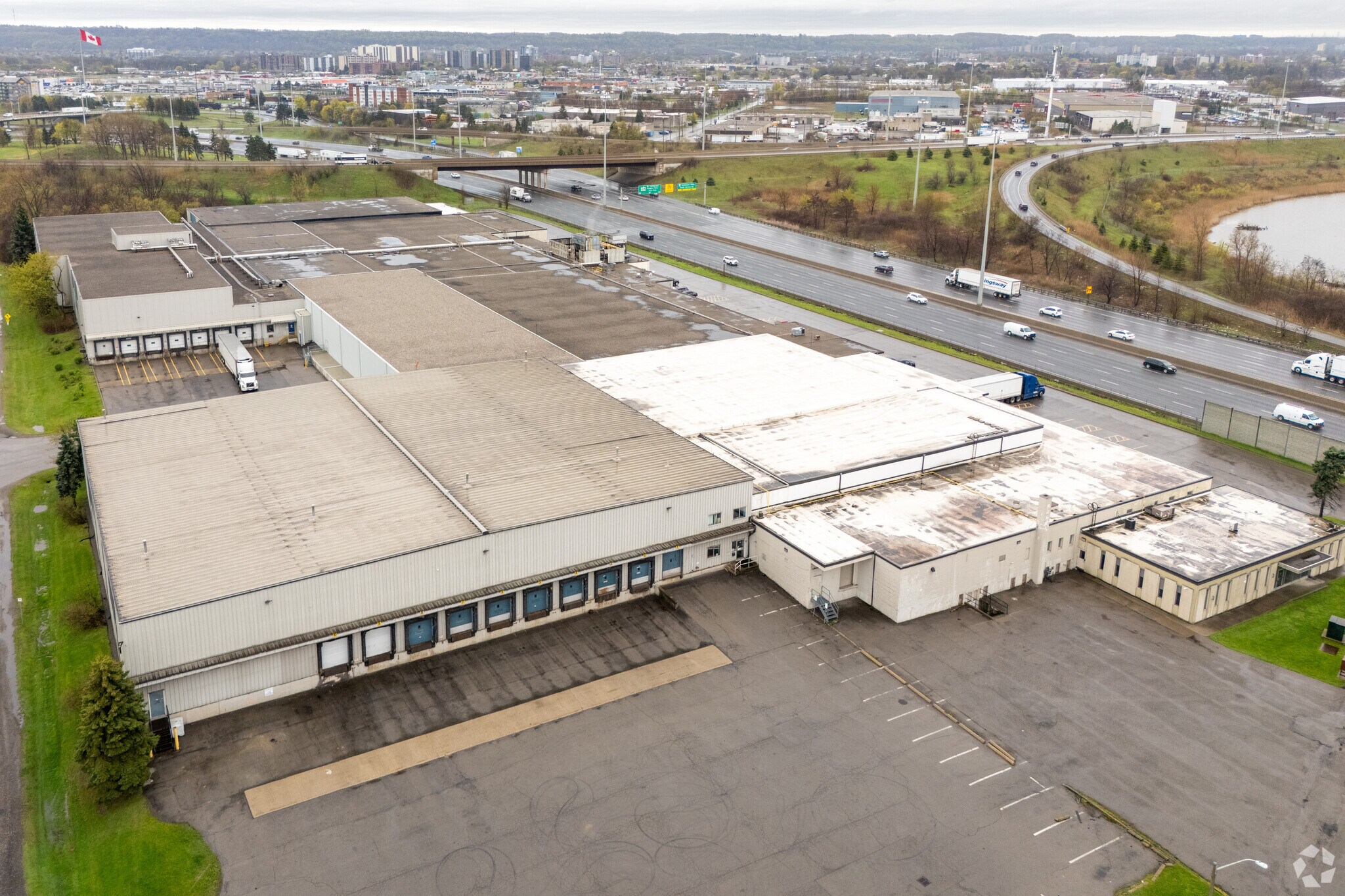 590 Nash Rd, Hamilton, ON à louer Aérien– Image 1 sur 4