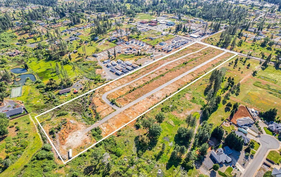 6674 Pentz Rd, Paradise, CA à vendre - Photo de l’immeuble – Image 2 sur 14