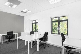 Plus de détails pour Salts Mill Rd, Shipley - Coworking à louer