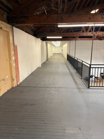 2700 N Broadway, Los Angeles, CA à louer - Photo de l’immeuble – Image 3 sur 33