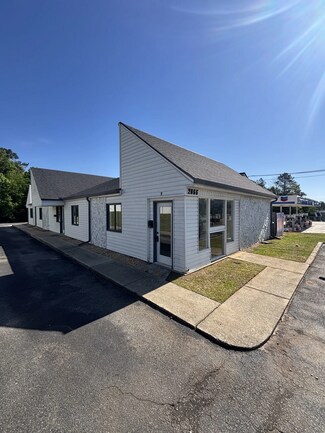Plus de détails pour 2066 Watson Blvd, Warner Robins, GA - Bureau à vendre