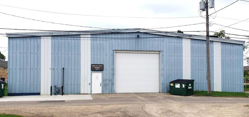 511 3rd St NW, Bemidji, MN à vendre - Photo de l’immeuble – Image 2 sur 8