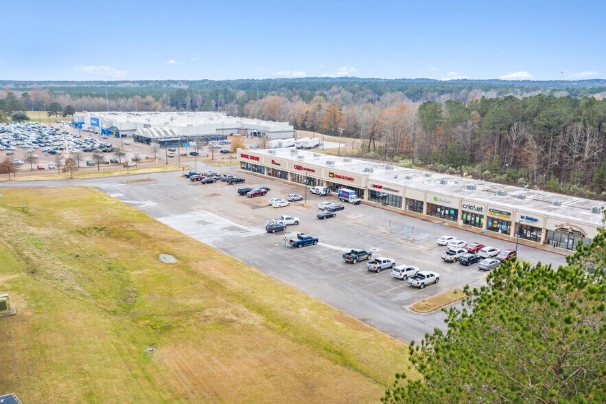 1303 MS-35 S, Forest, MS à louer - Photo de l’immeuble – Image 2 sur 4