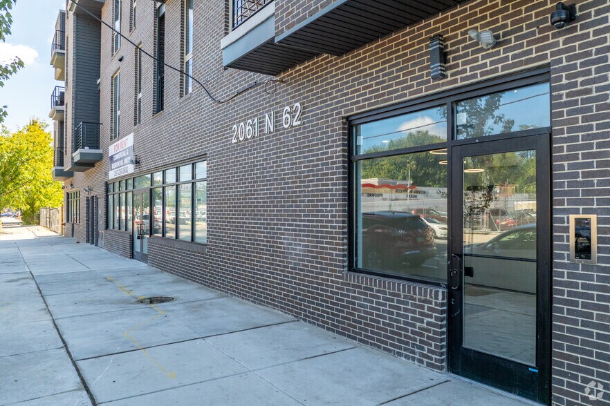 2061 N 62nd St, Philadelphia, PA à louer - Photo de l’immeuble – Image 2 sur 4