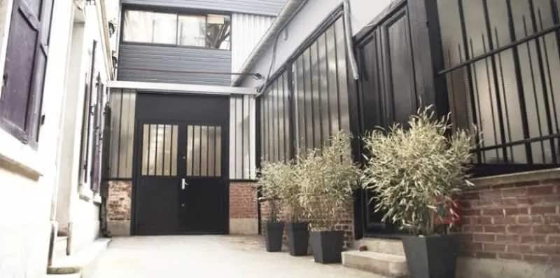 Bureaux/Local commercial dans Paris à louer Photo de l’immeuble– Image 1 sur 2