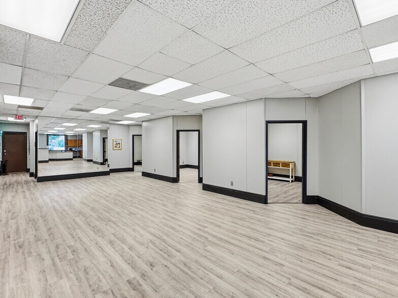 1212 Air Depot, Midwest City, OK à louer - Photo de l’immeuble – Image 3 sur 45