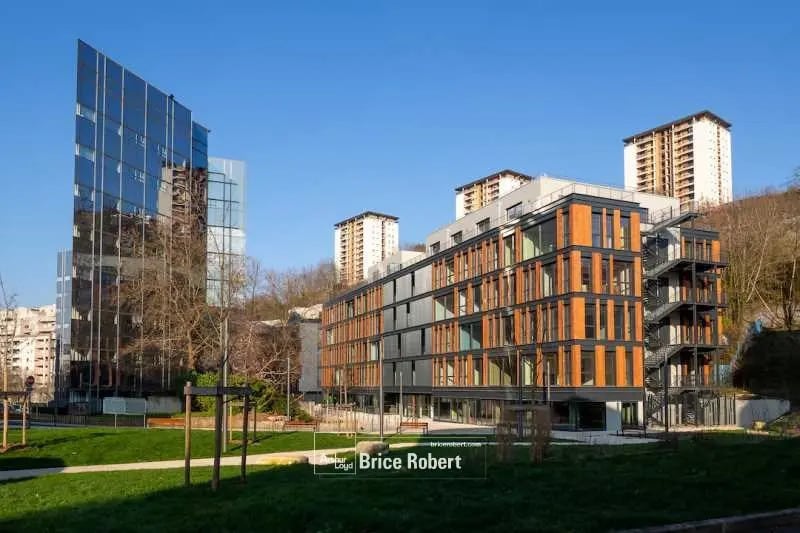 Bureau dans Lyon à louer Photo de l’immeuble– Image 1 sur 29